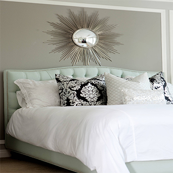 mint_green_interior_design (5) رنگ خاکستری در اتاق خواب
