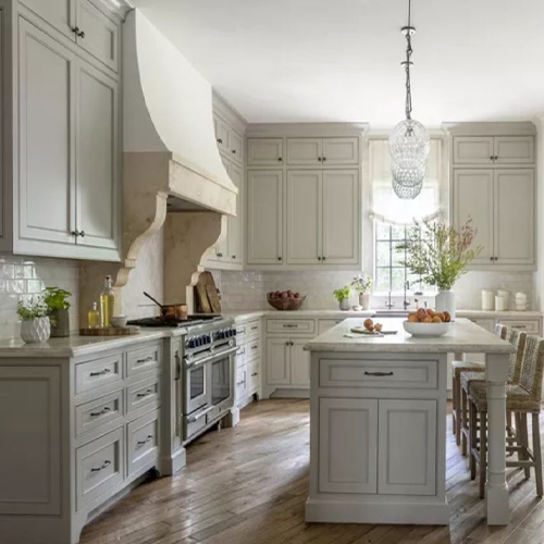 Classic_ kitchen (7) آشپزخانه رنگ روشن