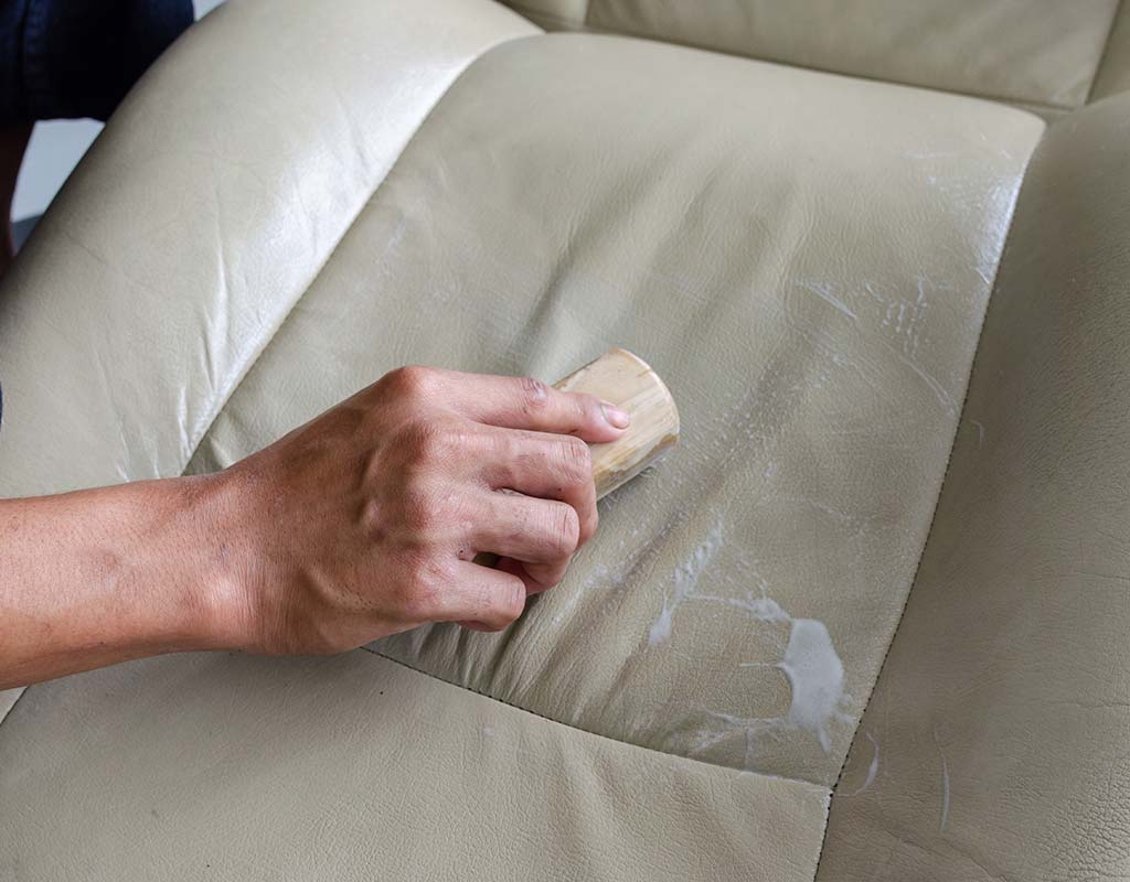 Buying a leather sofa (11) مبل چرم سفید